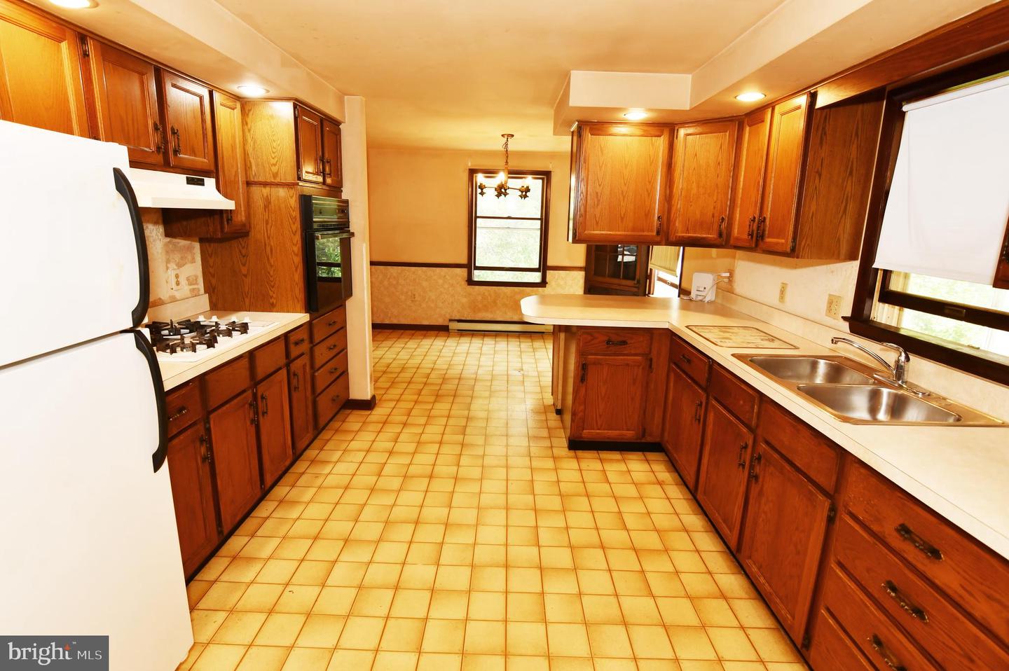 2111 Shawn Dr Property Photo 13
