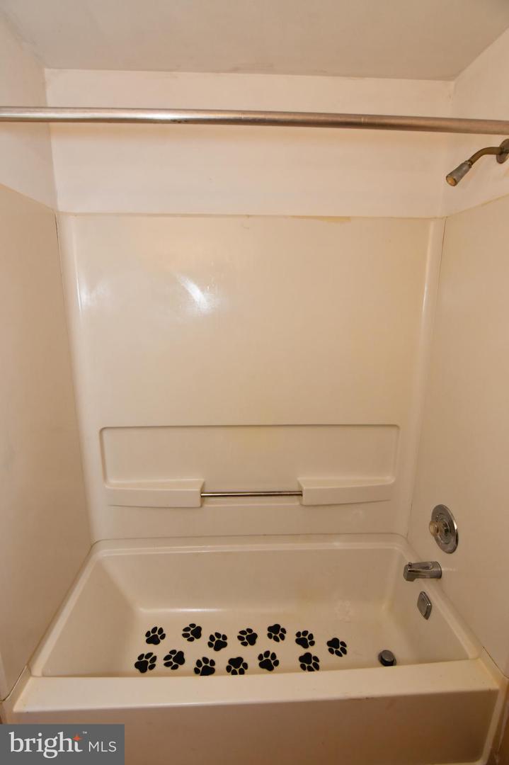 2111 Shawn Dr Property Photo 26
