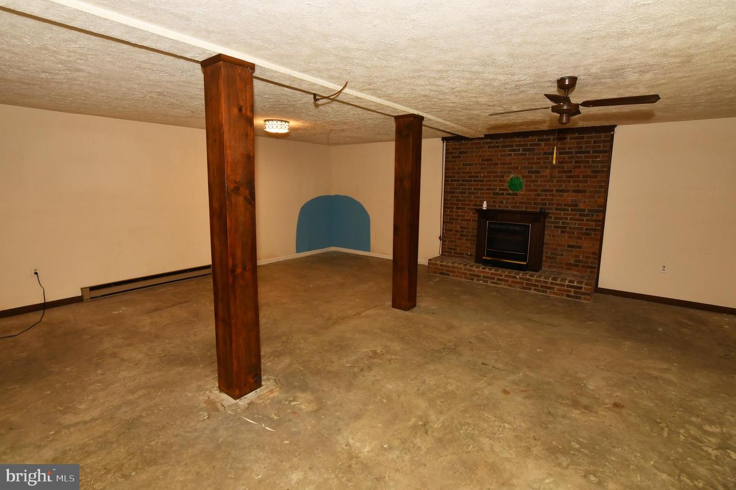 2111 Shawn Dr Property Photo 28