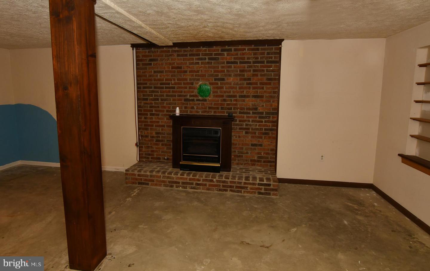 2111 Shawn Dr Property Photo 29
