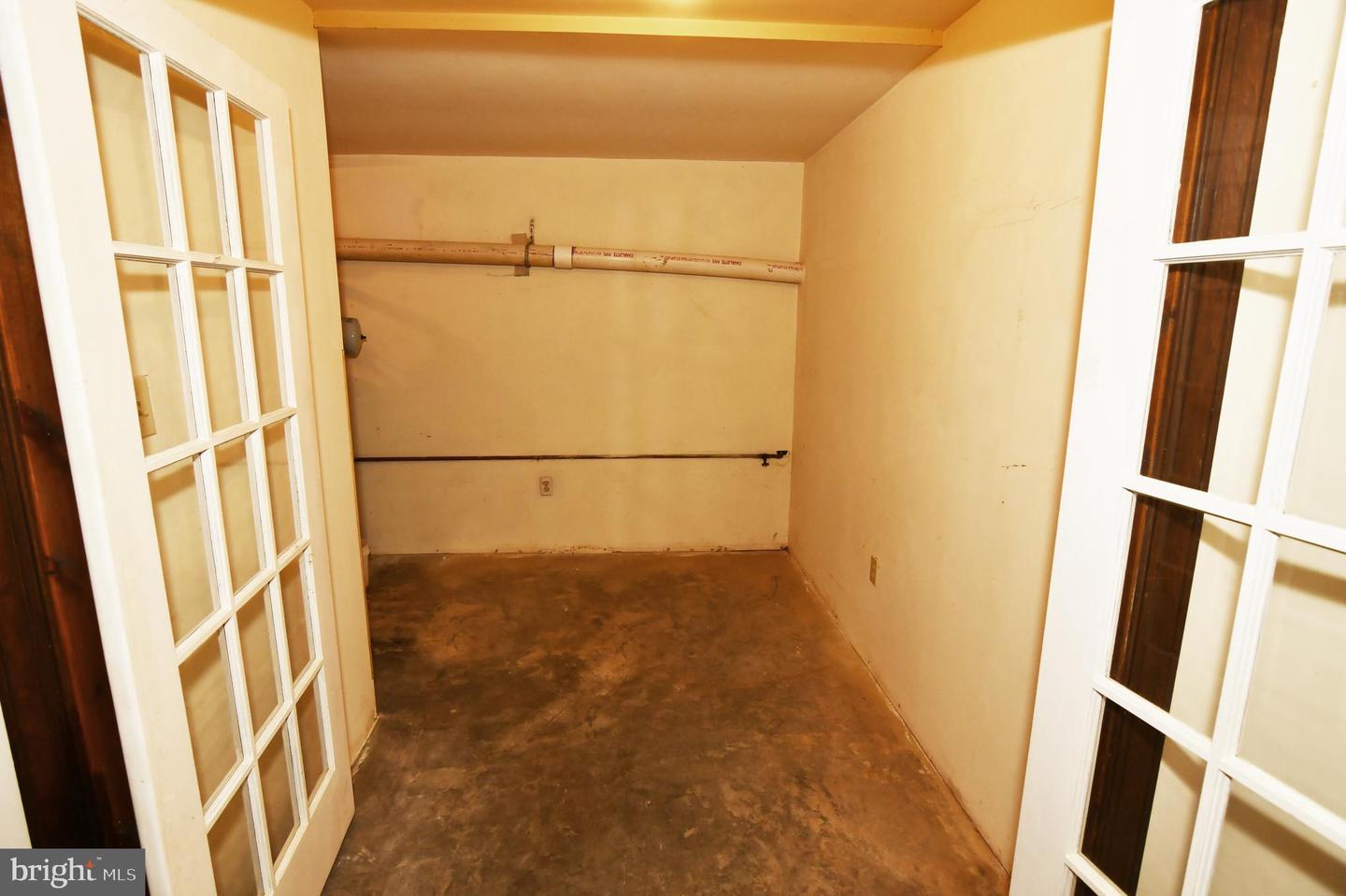 2111 Shawn Dr Property Photo 34