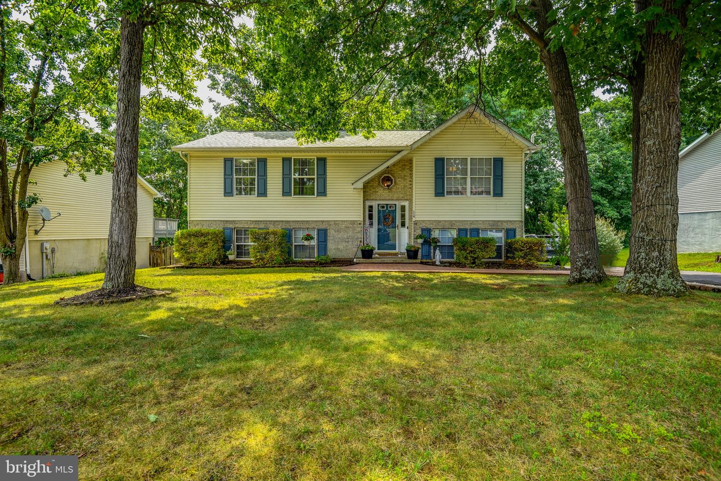 116 Charlton Rd Property Photo 1