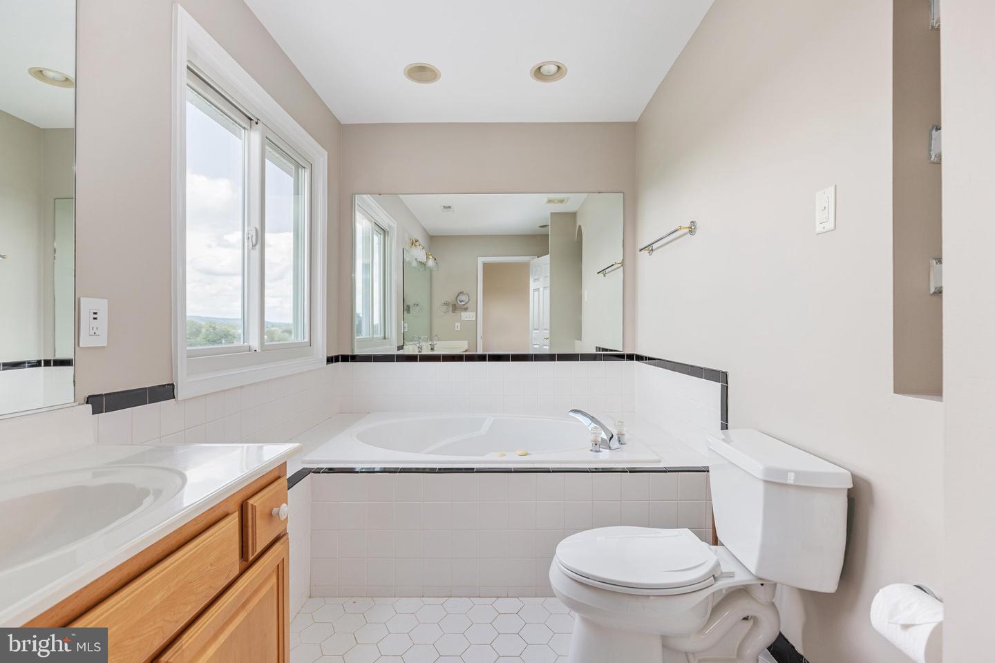 662 Germany Rd Property Photo 26