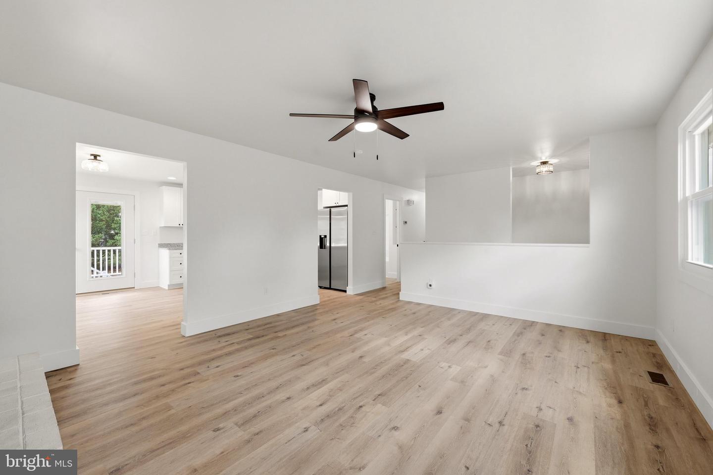 105 Wythe Ave Property Photo 9