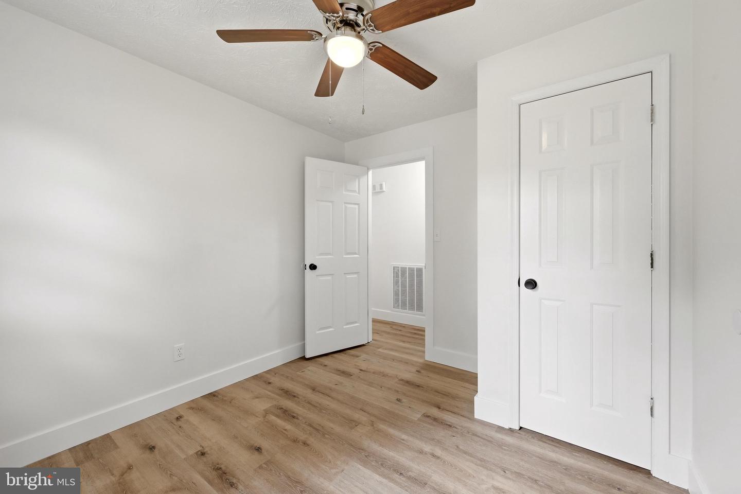 105 Wythe Ave Property Photo 21