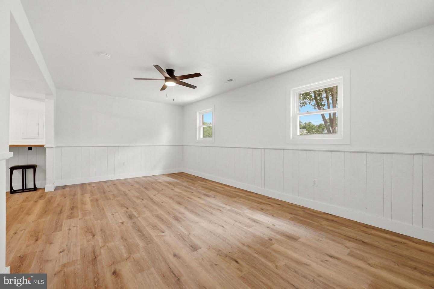 105 Wythe Ave Property Photo 24