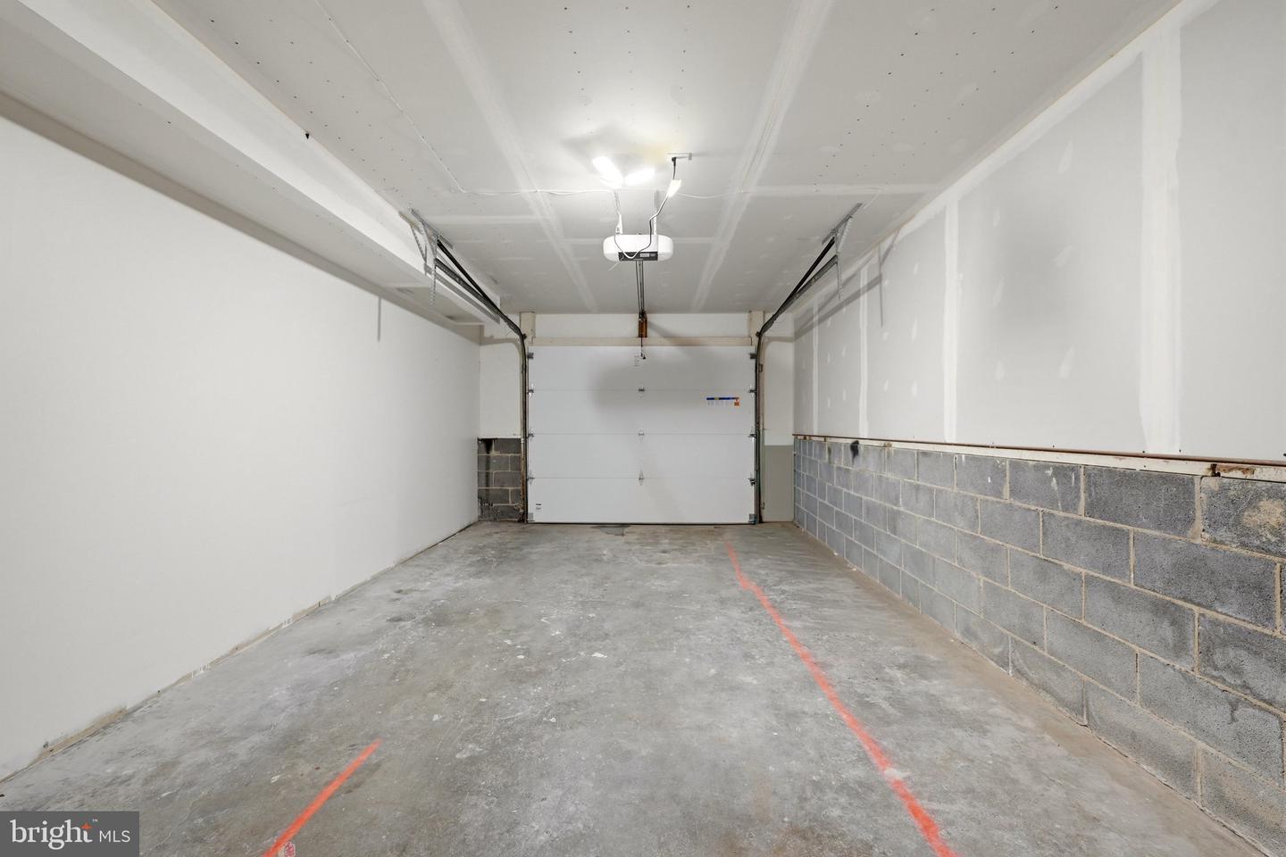 105 Wythe Ave Property Photo 35