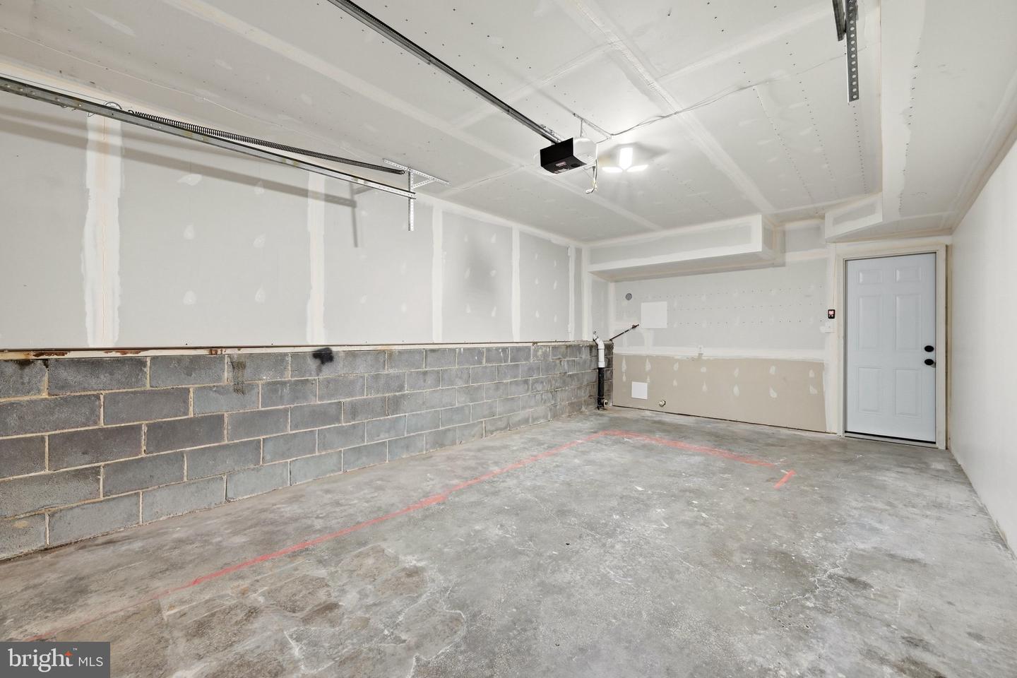 105 Wythe Ave Property Photo 36