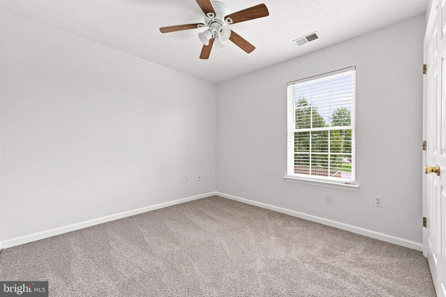 103 Trade Wind Ln Property Photo 23