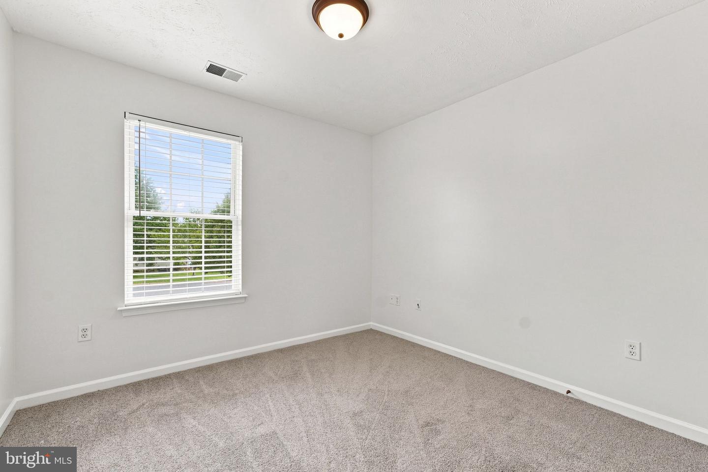 103 Trade Wind Ln Property Photo 25