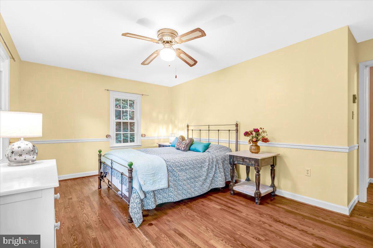 158 Old Forest Cir Property Photo 32