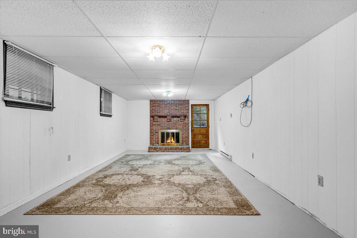 158 Old Forest Cir Property Photo 42