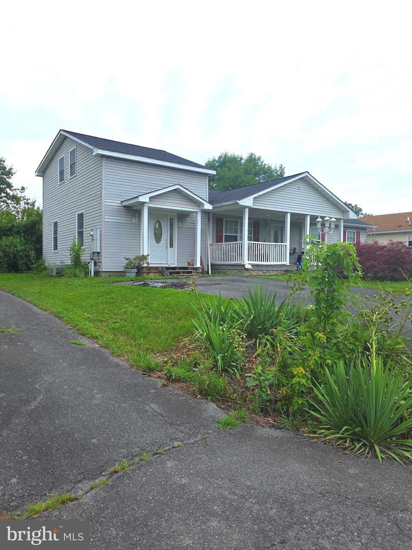 102 GENEVA PL