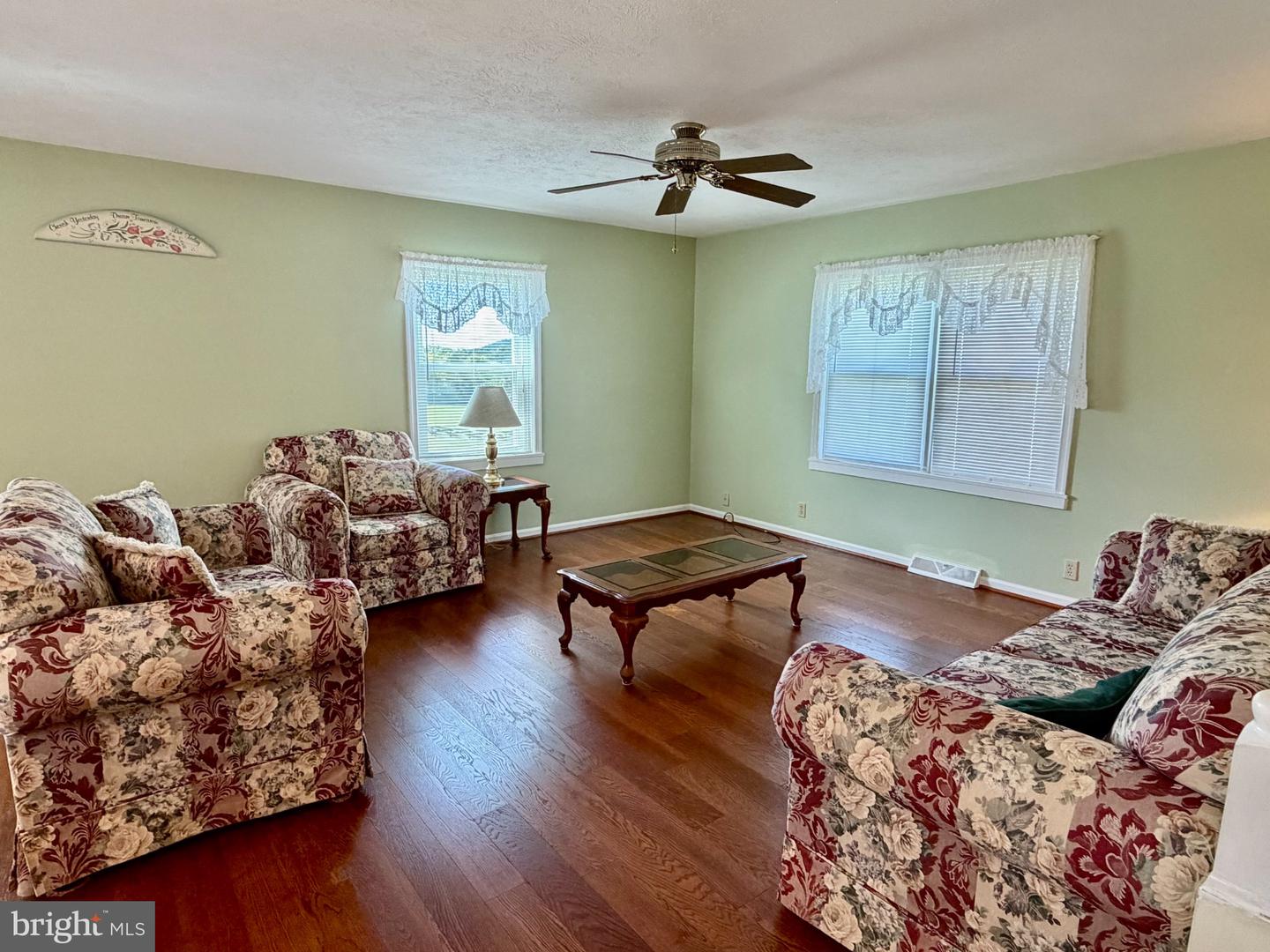3150 Apple Pie Ridge Rd Property Photo 5
