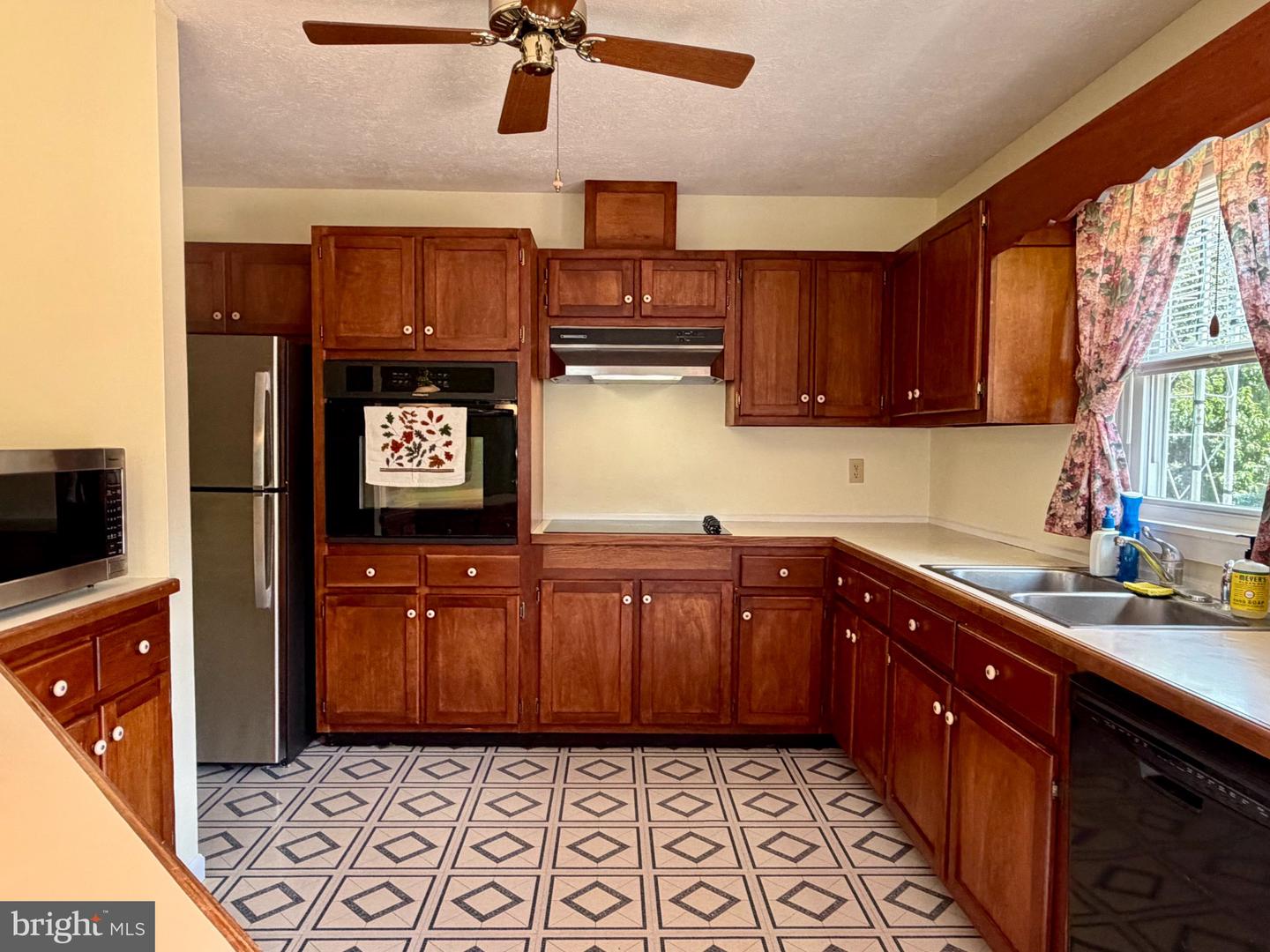 3150 Apple Pie Ridge Rd Property Photo 11