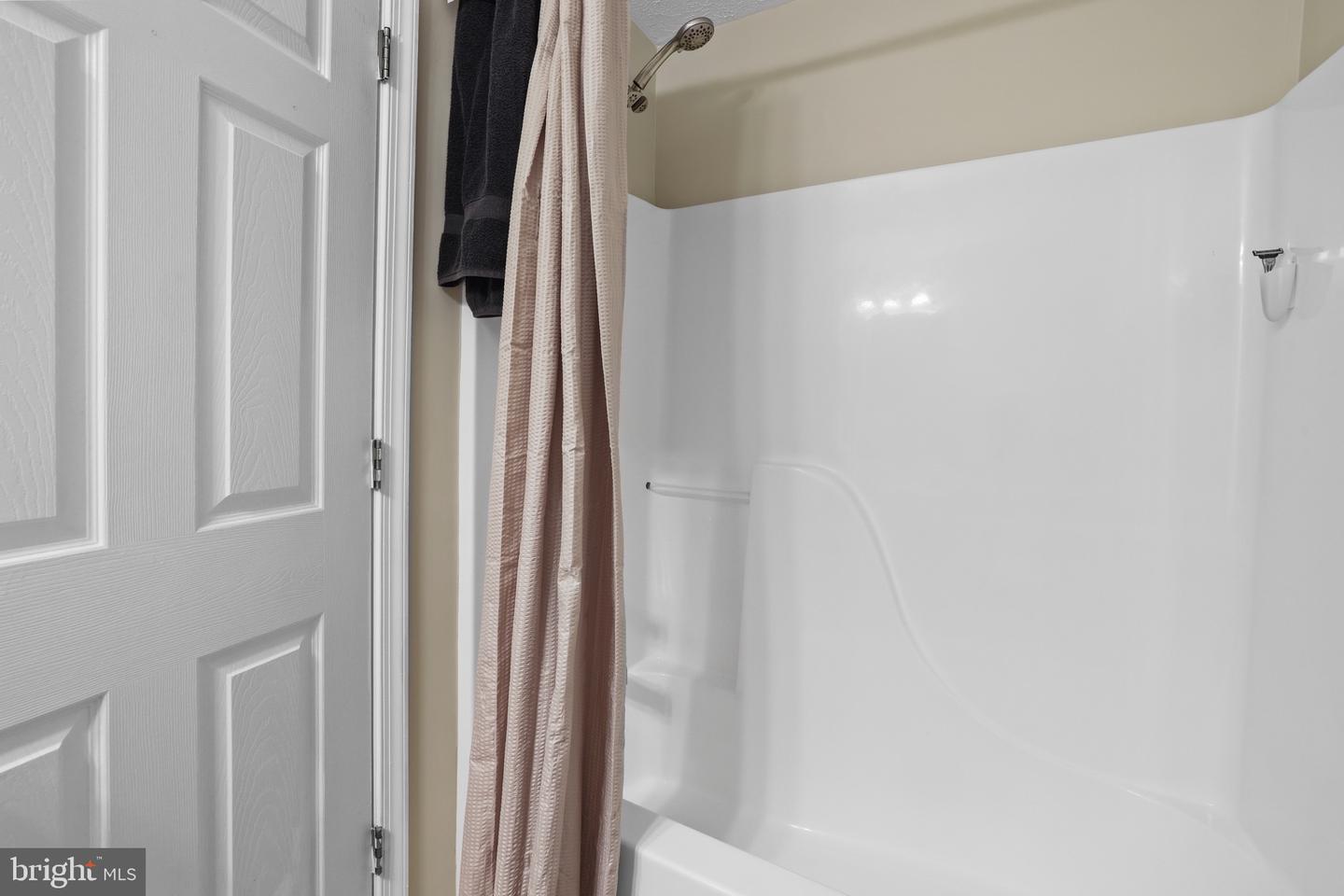 315 Copperfield Ln Property Photo 16