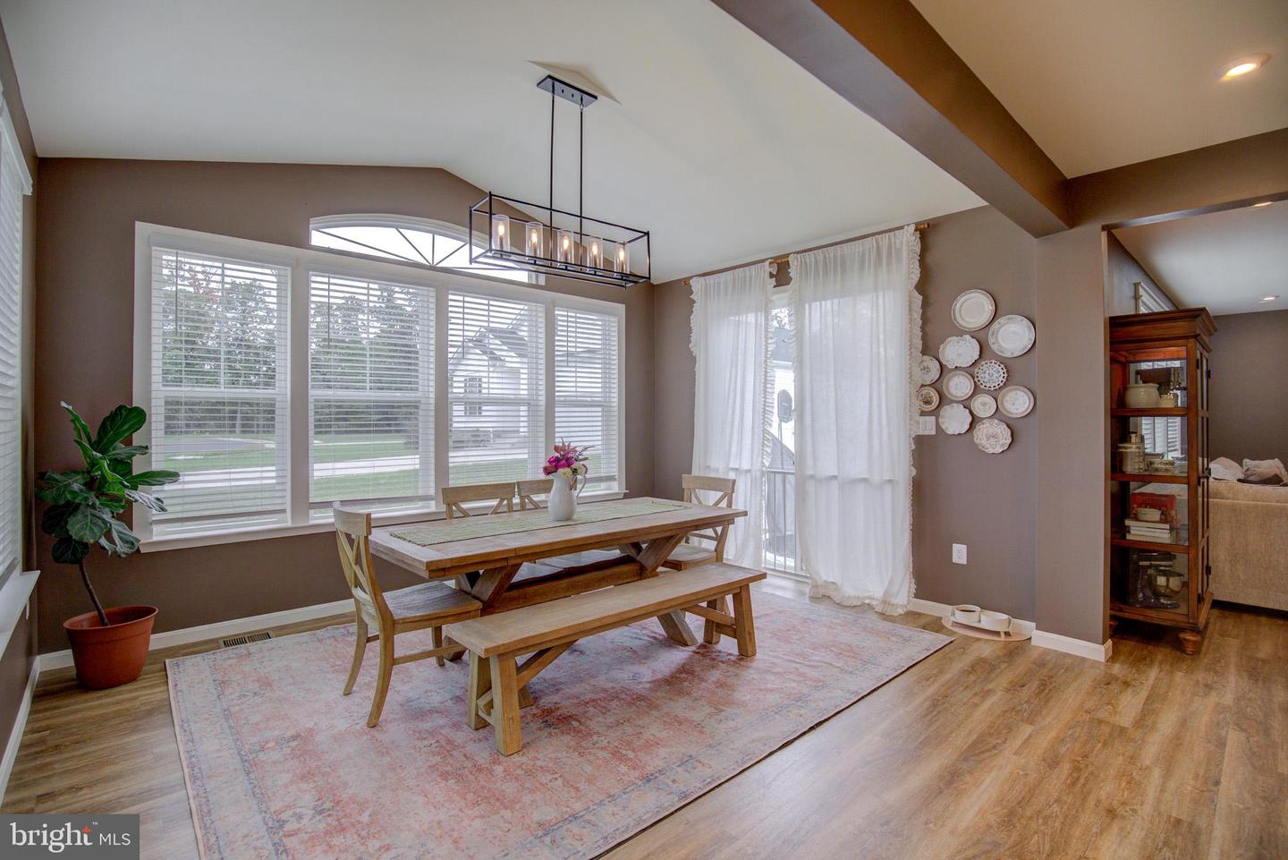 101 Poe Dr Property Photo 11