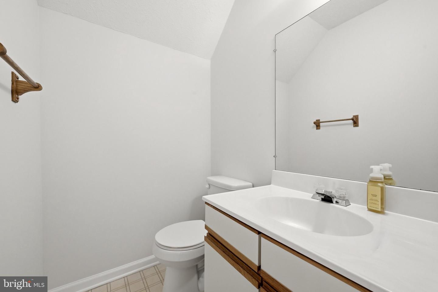 504 Tudor Drive Property Photo 17