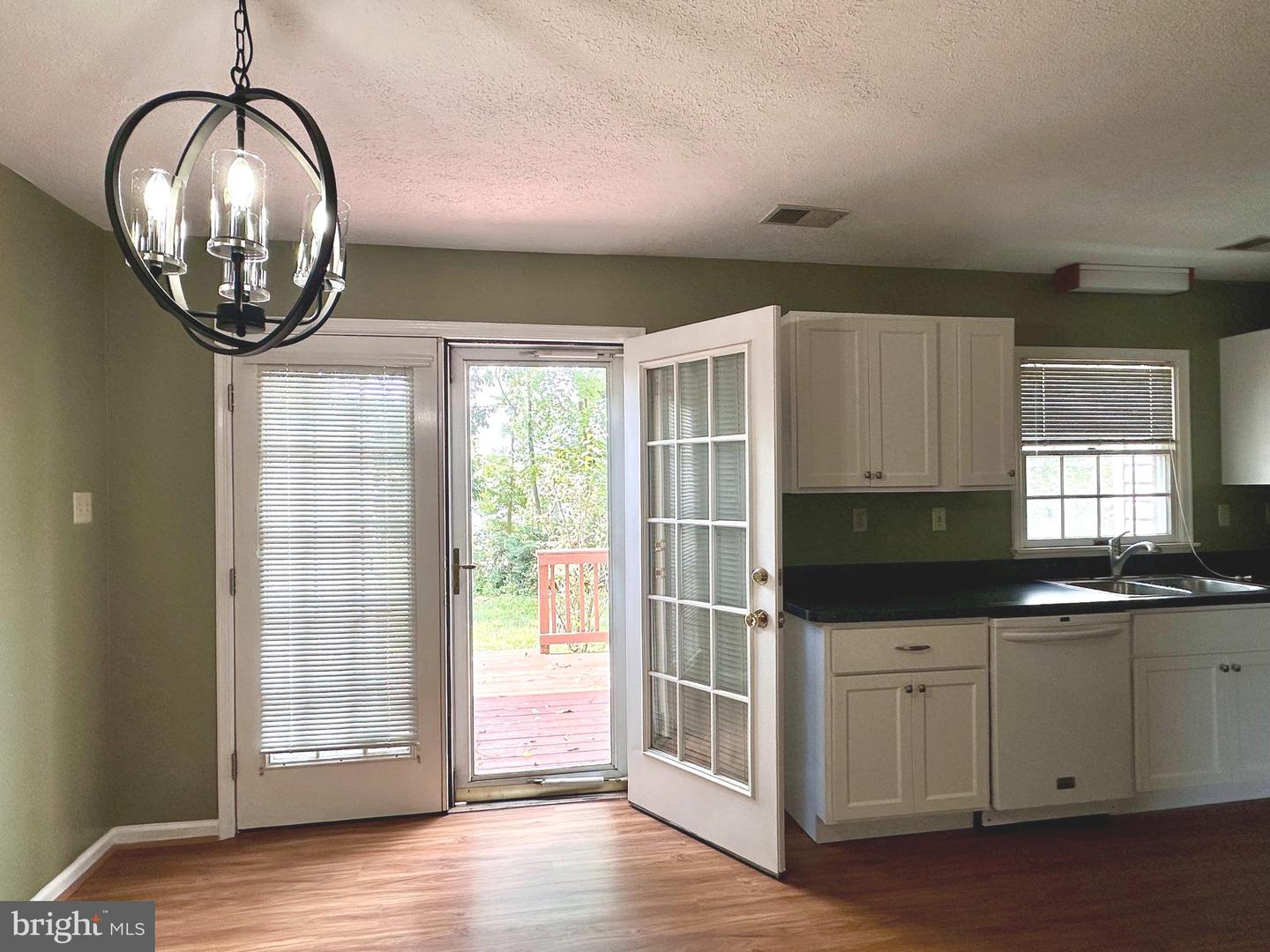 504 Tudor Drive Property Photo 26