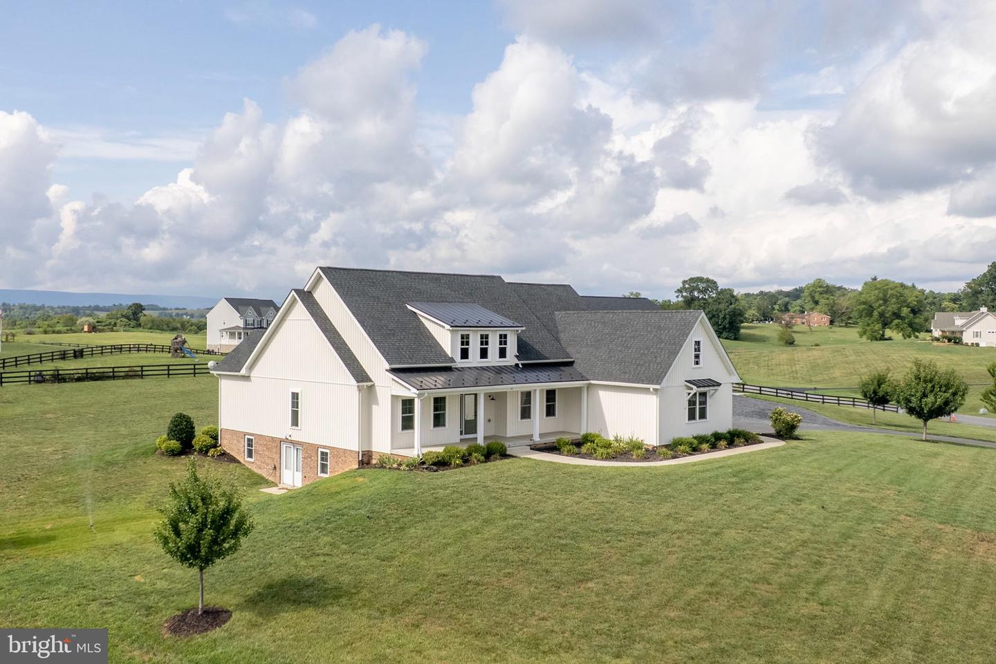 111 Pomme Cir Property Photo 80