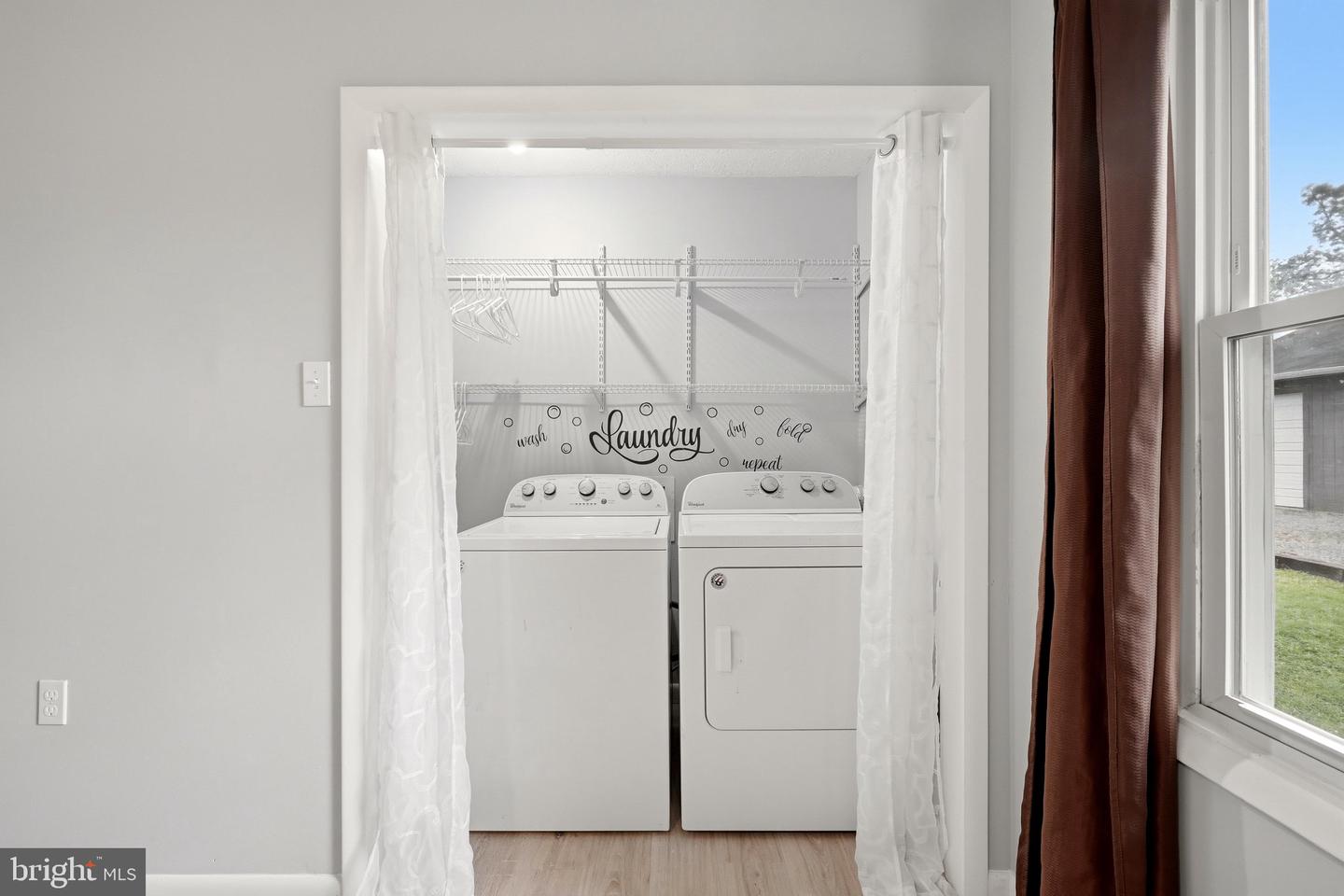 107 Grove Ct Property Photo 18
