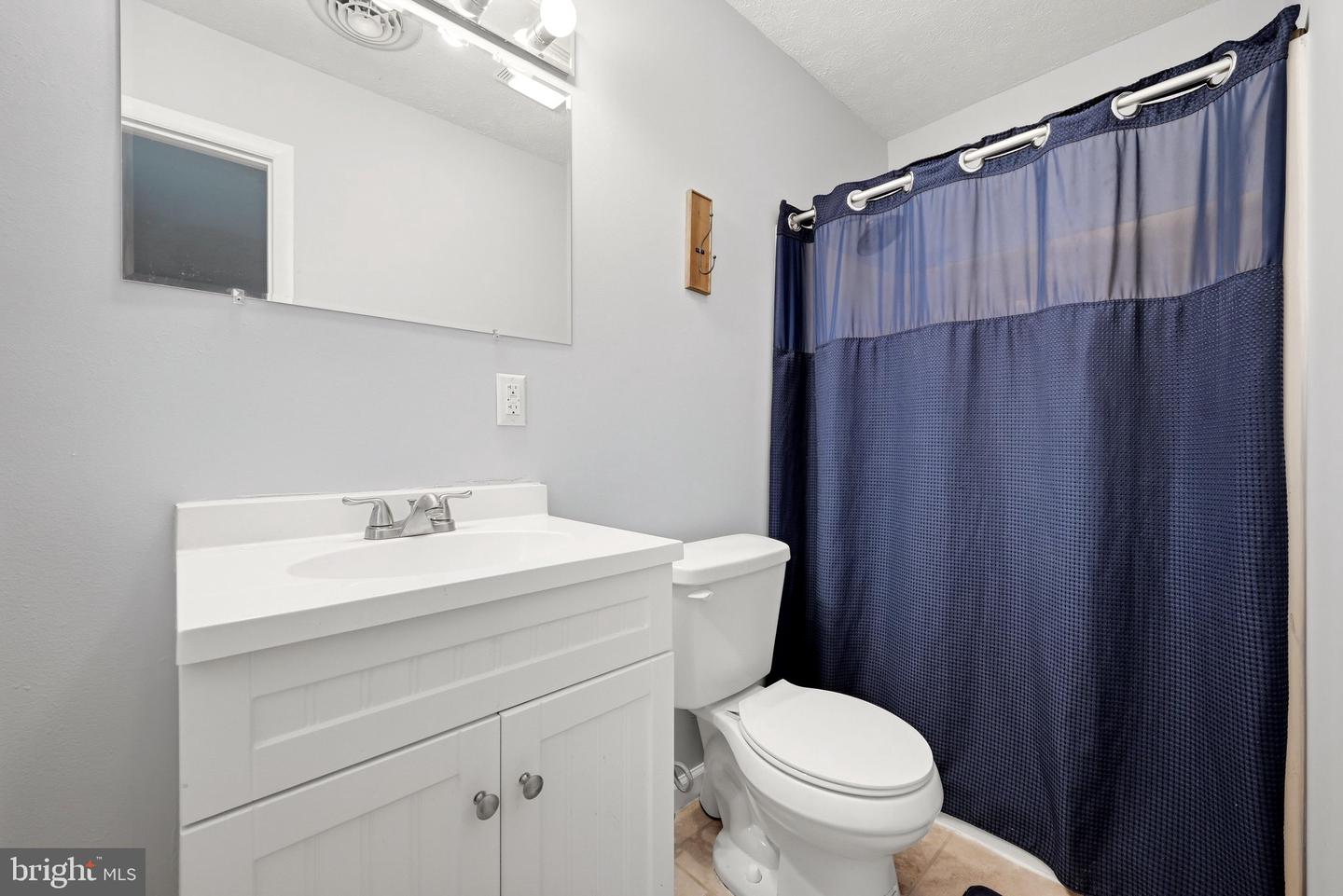 107 Grove Ct Property Photo 23