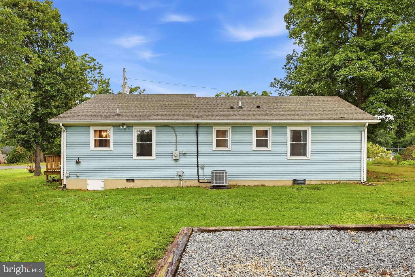 107 Grove Ct Property Photo 30