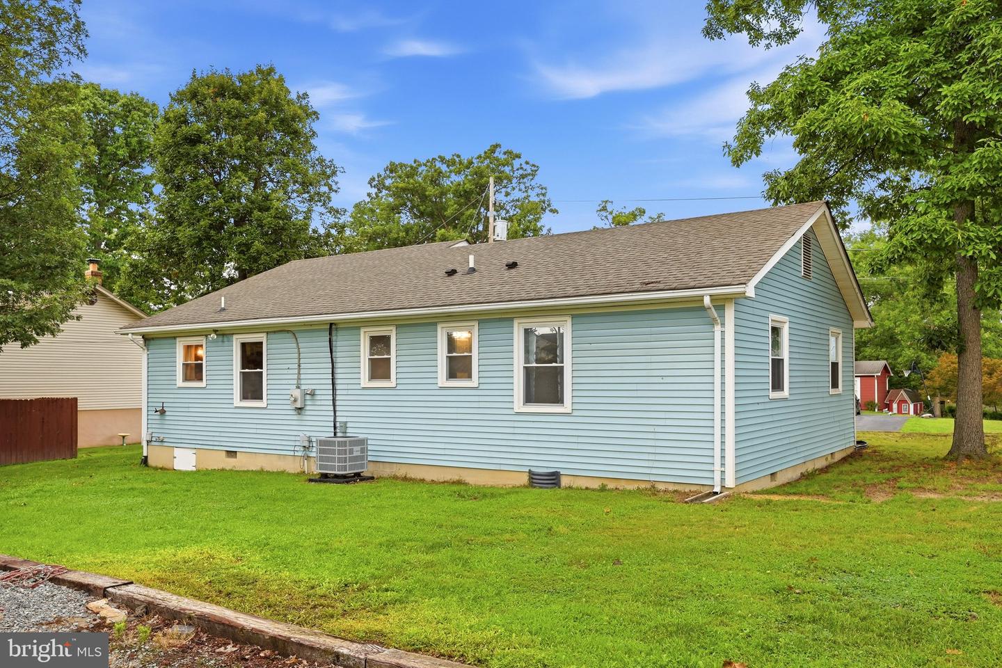 107 Grove Ct Property Photo 31
