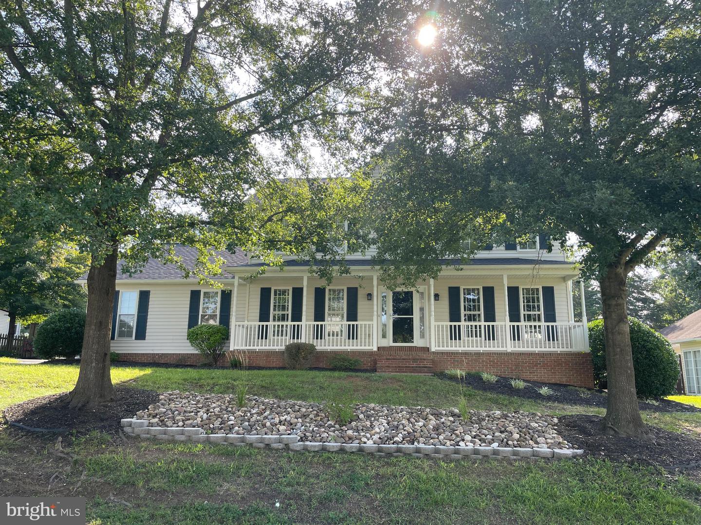 302 Canyon Rd Property Photo 1