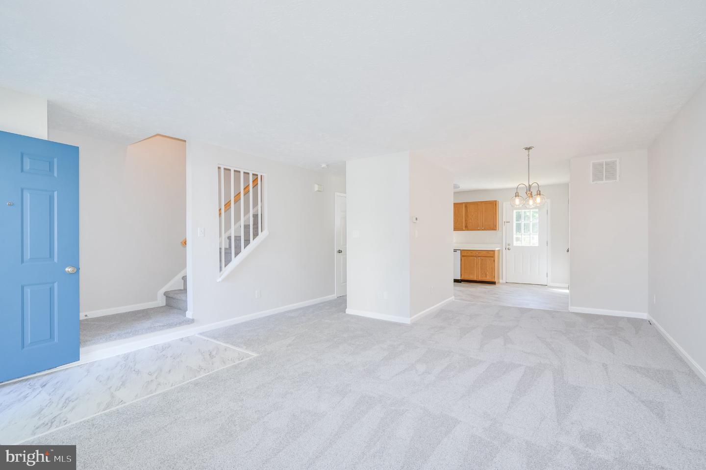 192 Sherando Cir Property Photo 5
