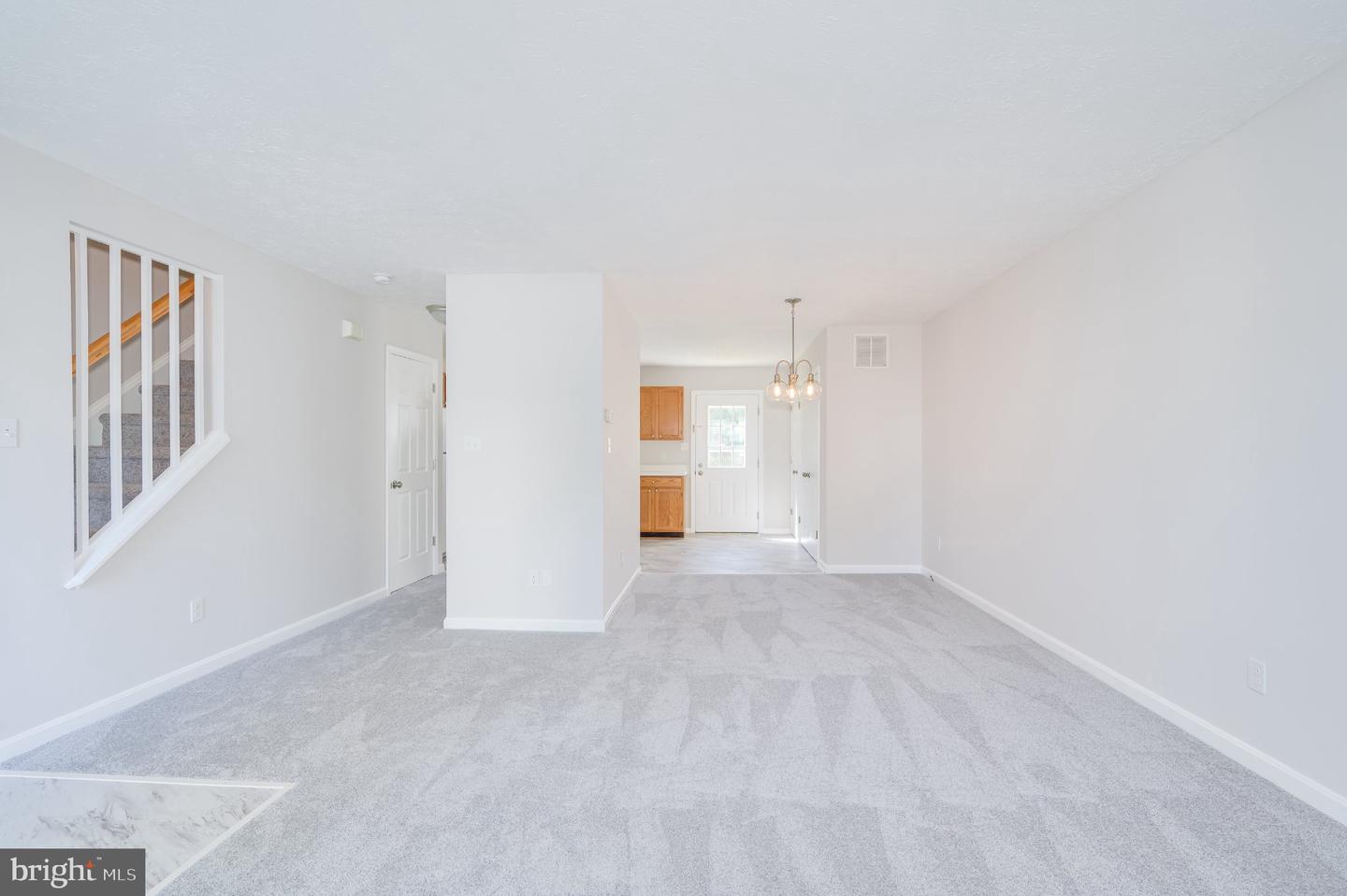 192 Sherando Cir Property Photo 7