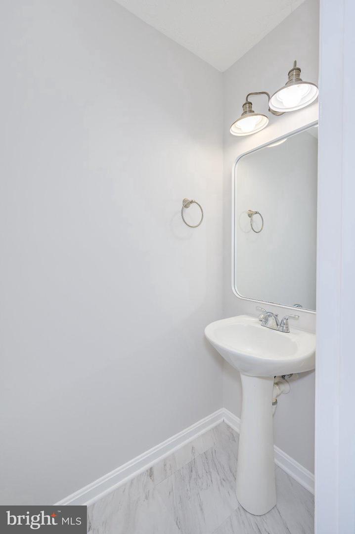 192 Sherando Cir Property Photo 21
