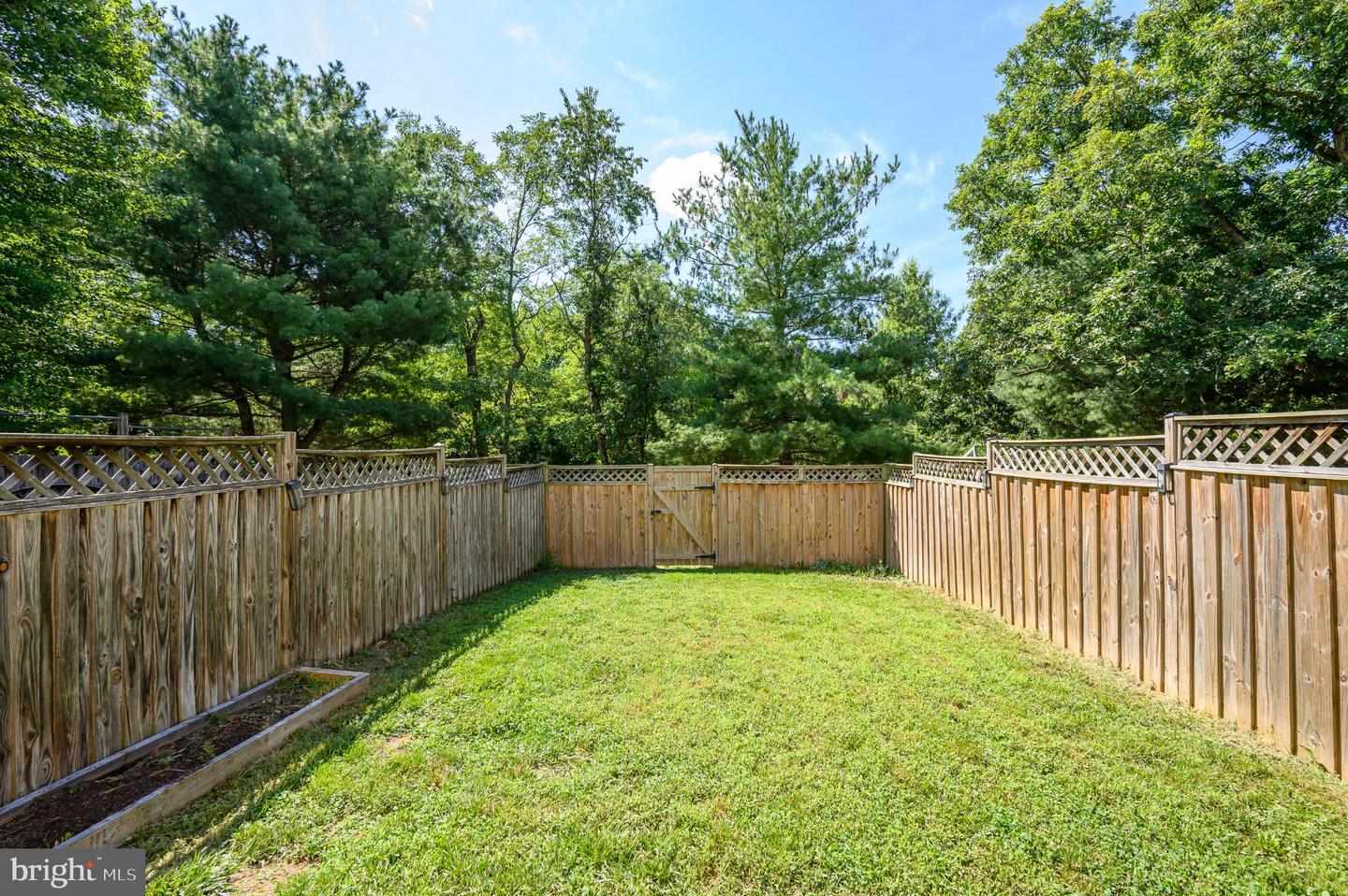192 Sherando Cir Property Photo 35