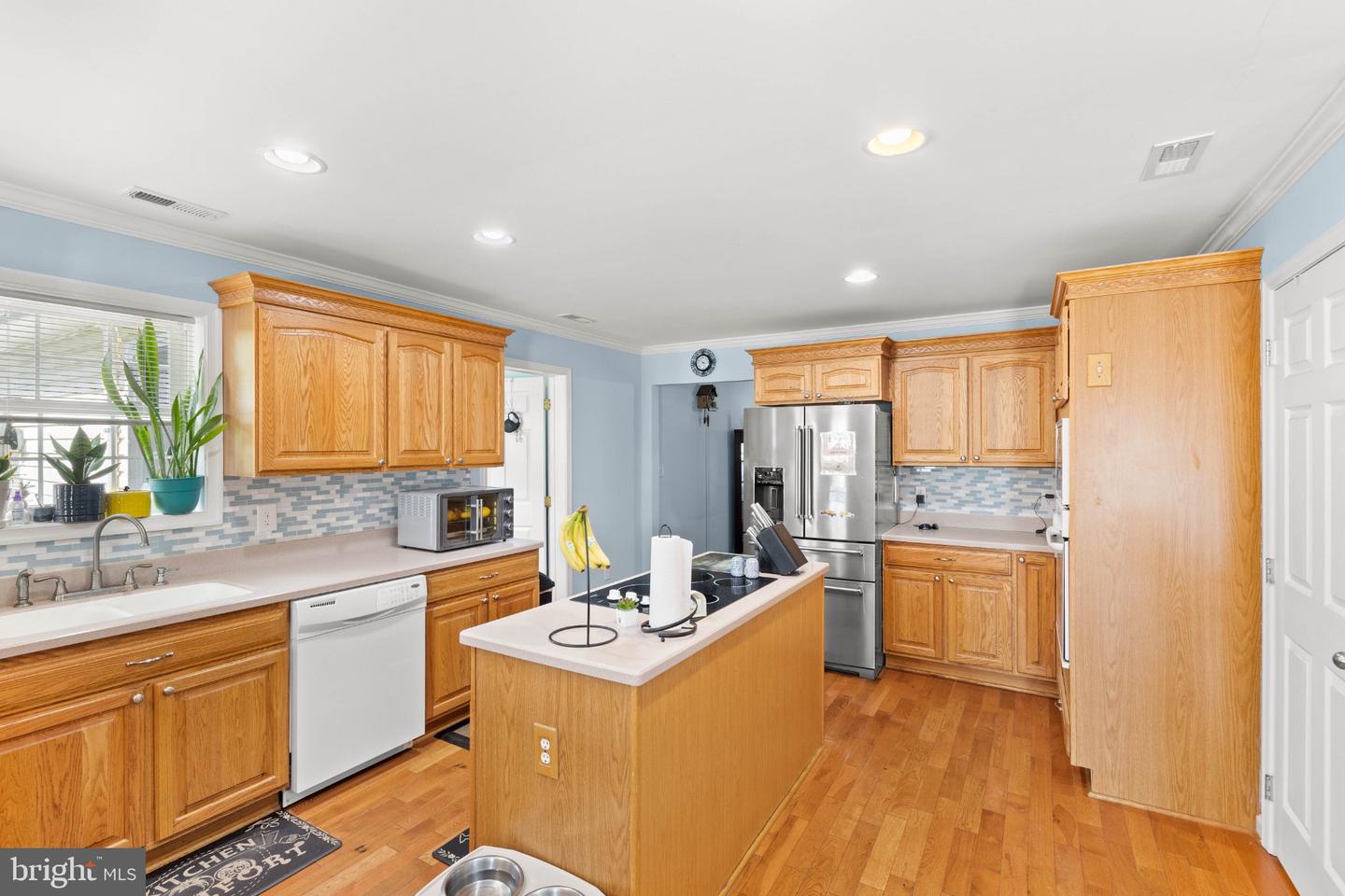 1590 Whitacre Rd Property Photo 10
