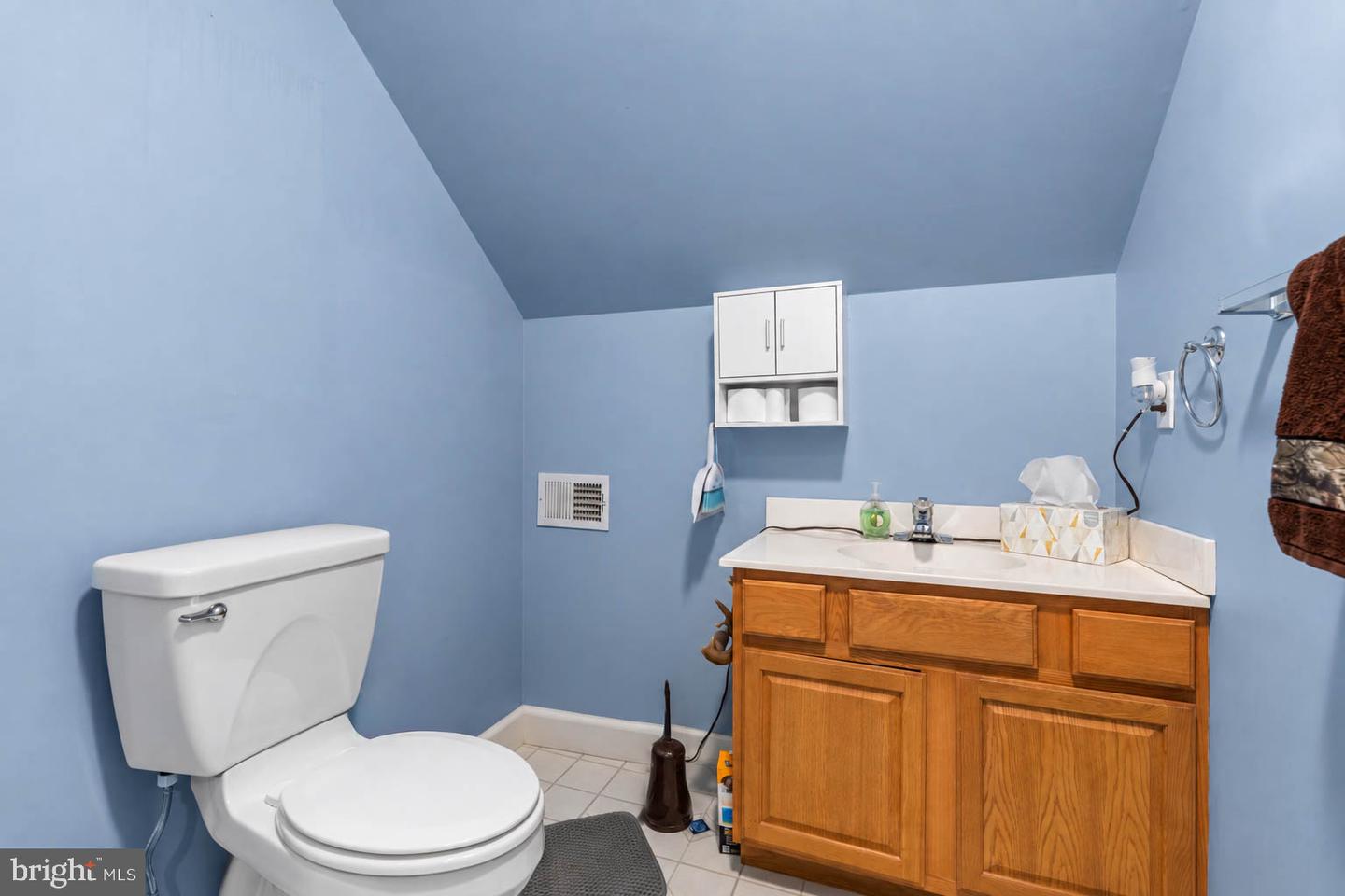 1590 Whitacre Rd Property Photo 28
