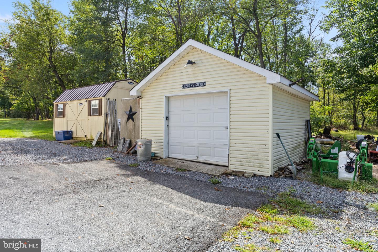 1590 Whitacre Rd Property Photo 34