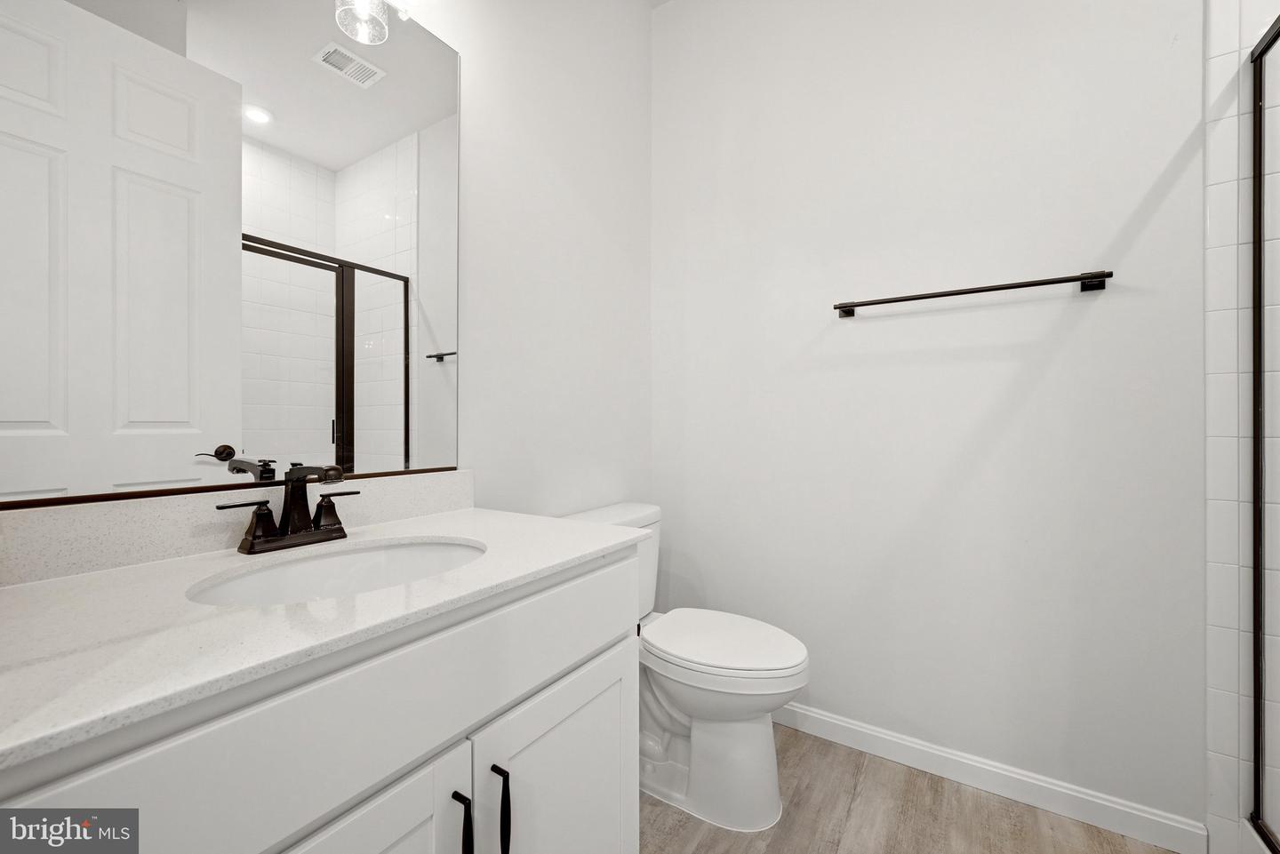 102 Curtain Fall Dr Property Photo 10