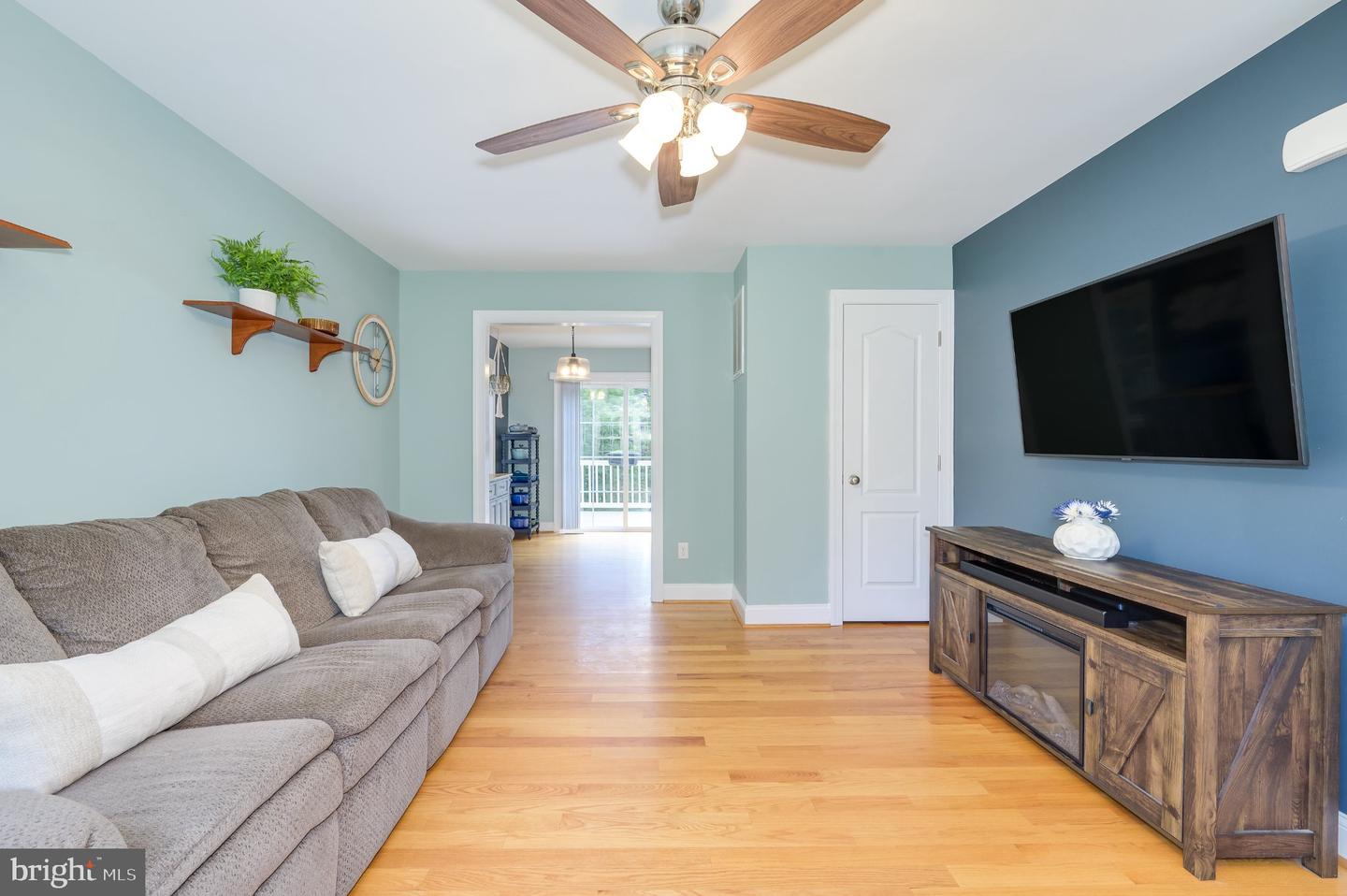 114 Comanche Trl Property Photo 17