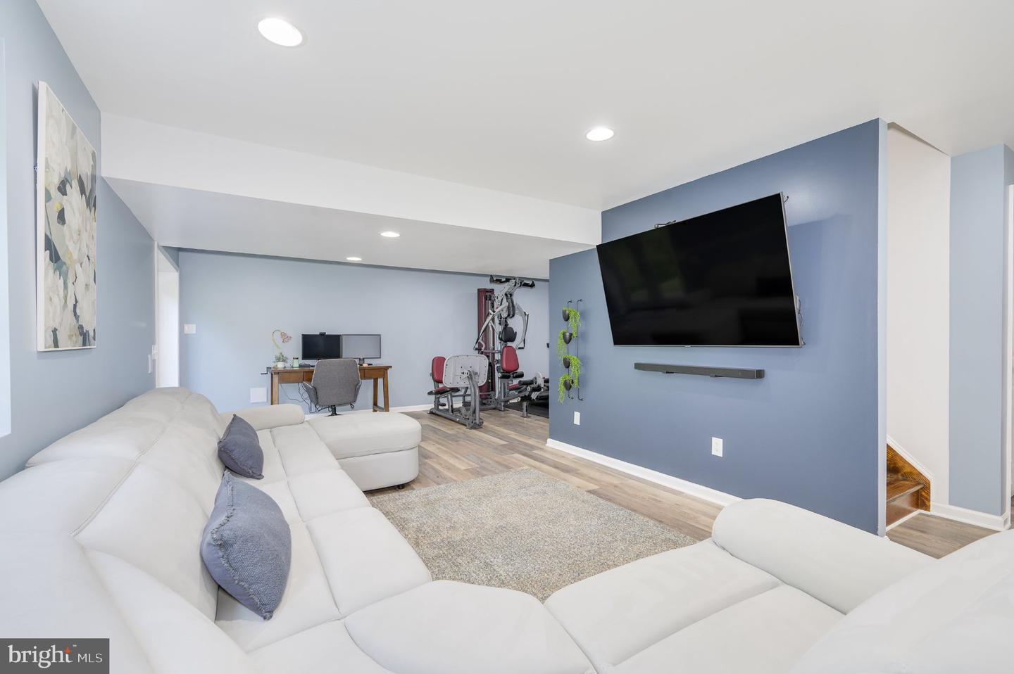 114 Comanche Trl Property Photo 42