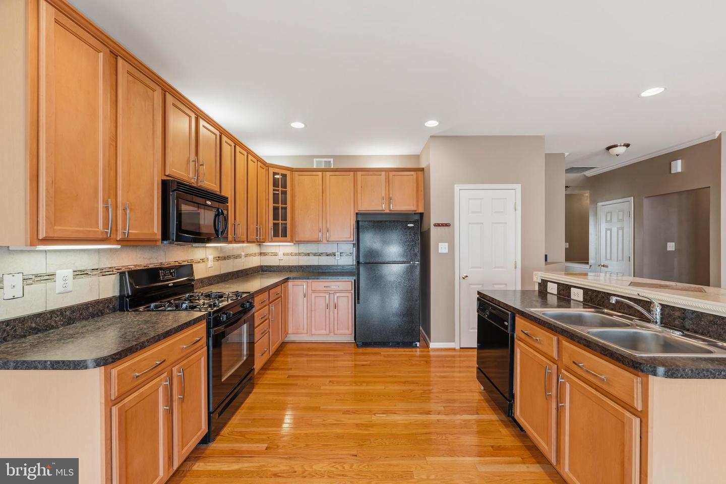 103 Ivy Hill Ct Property Photo 9