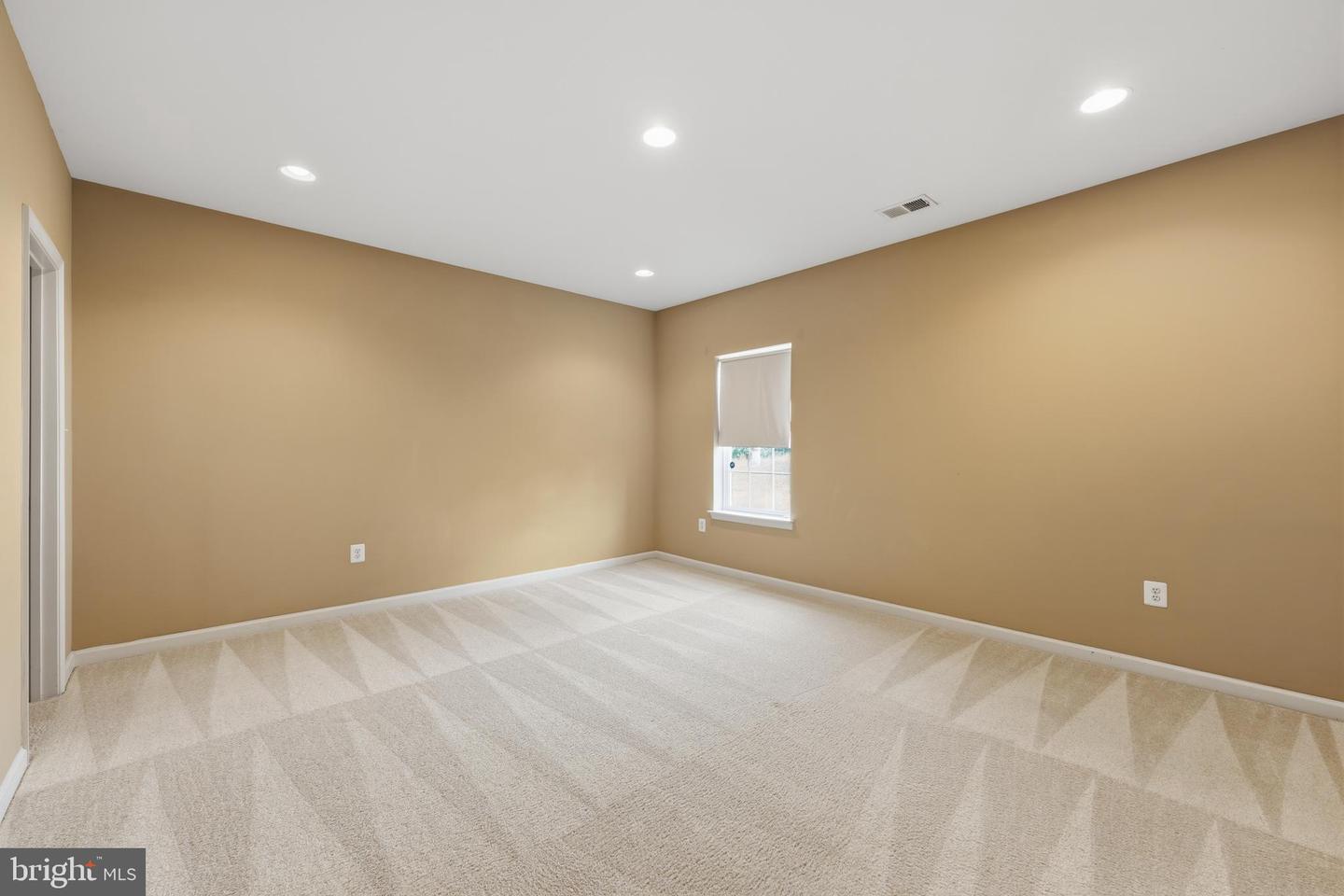 103 Ivy Hill Ct Property Photo 32