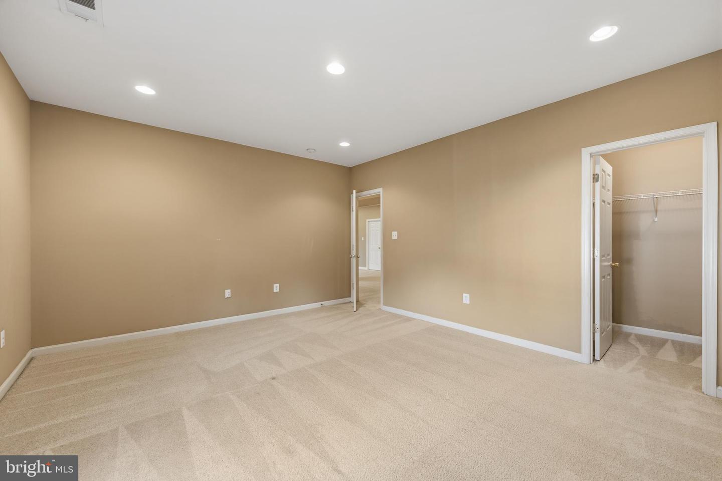 103 Ivy Hill Ct Property Photo 33