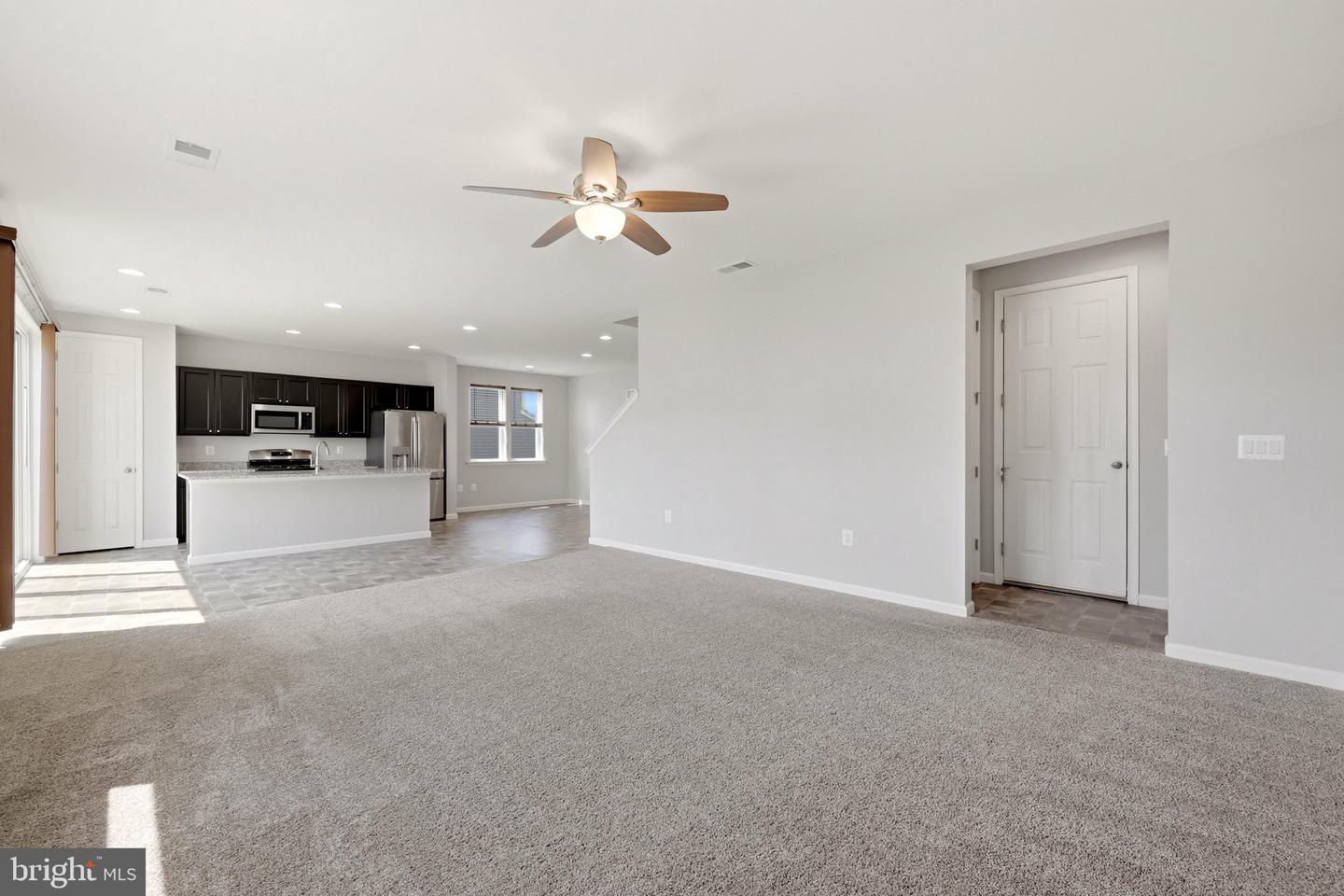 437 Town Run Ln Property Photo 16