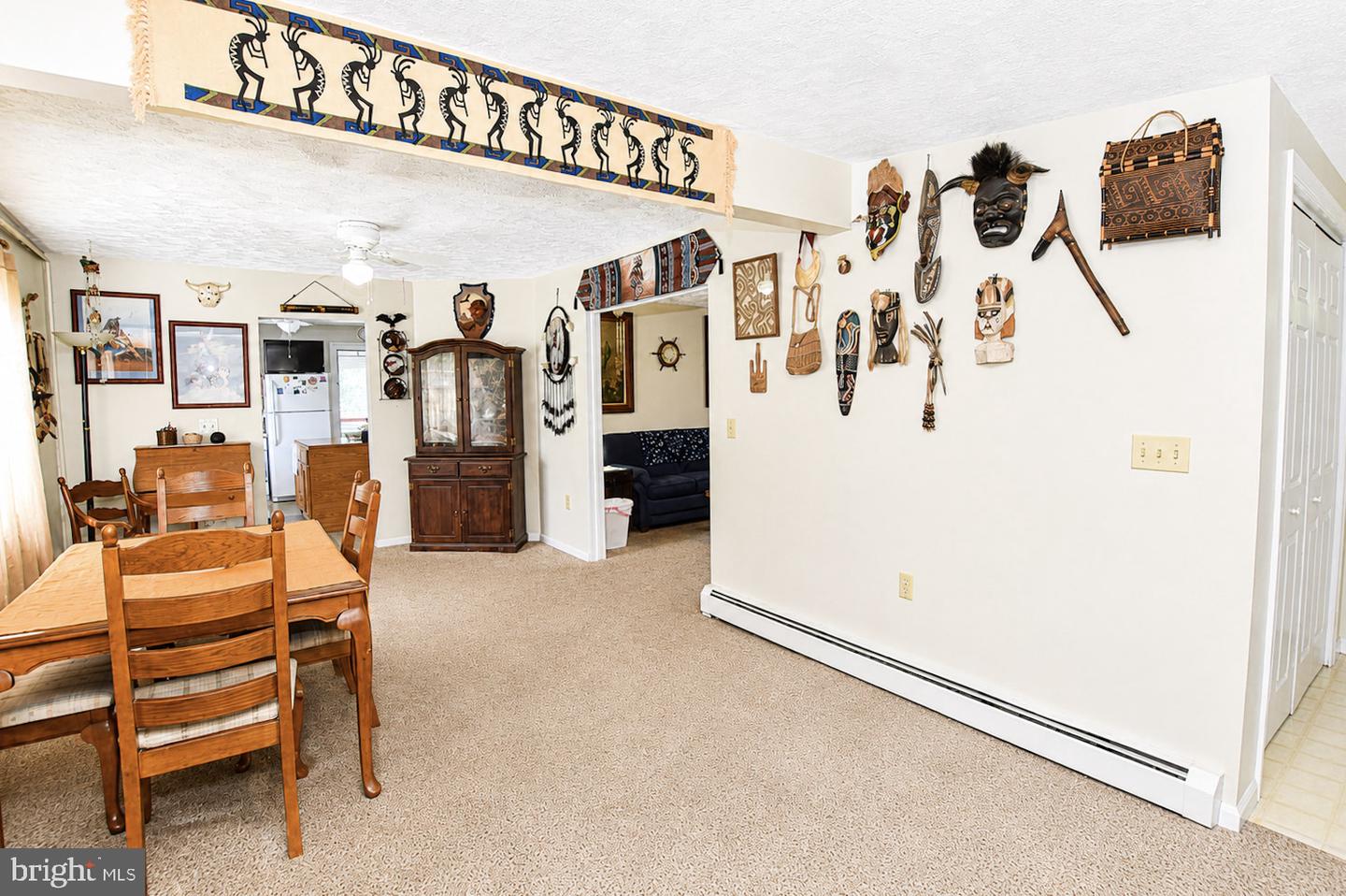 1077 Carpers Dr Property Photo 4