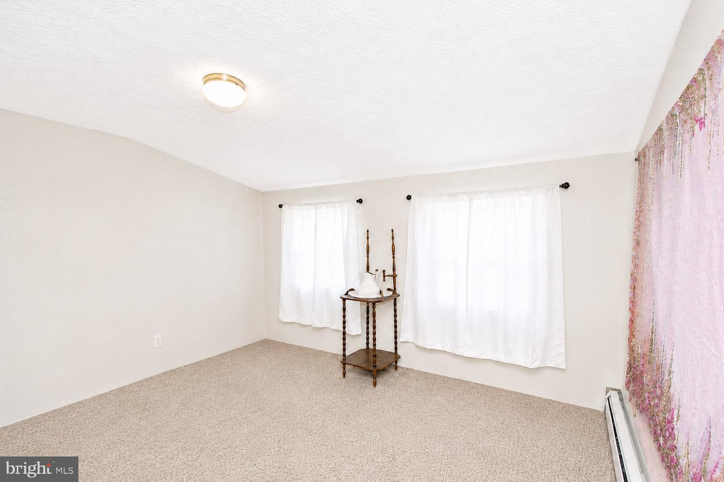 1077 Carpers Dr Property Photo 21