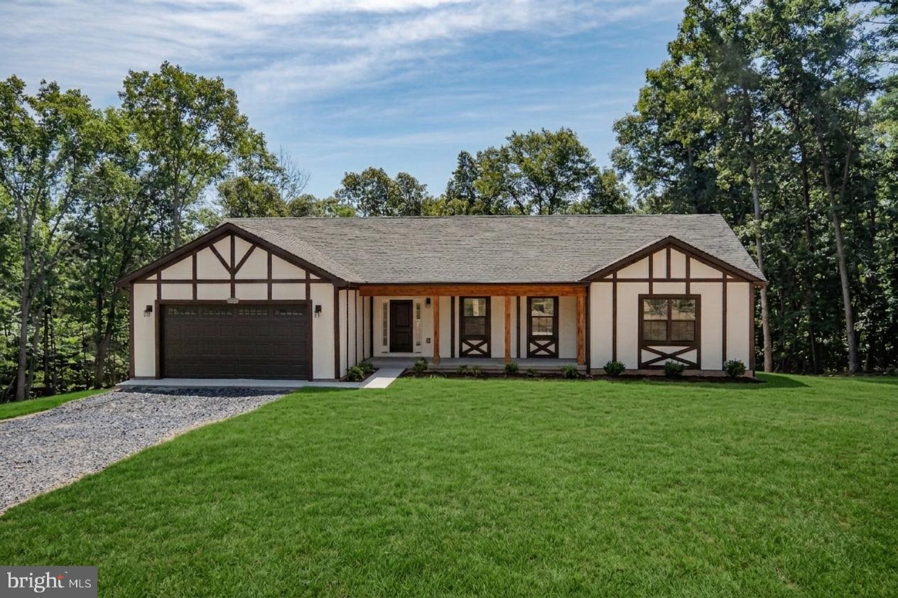 150 E FOUR SEASONS DR