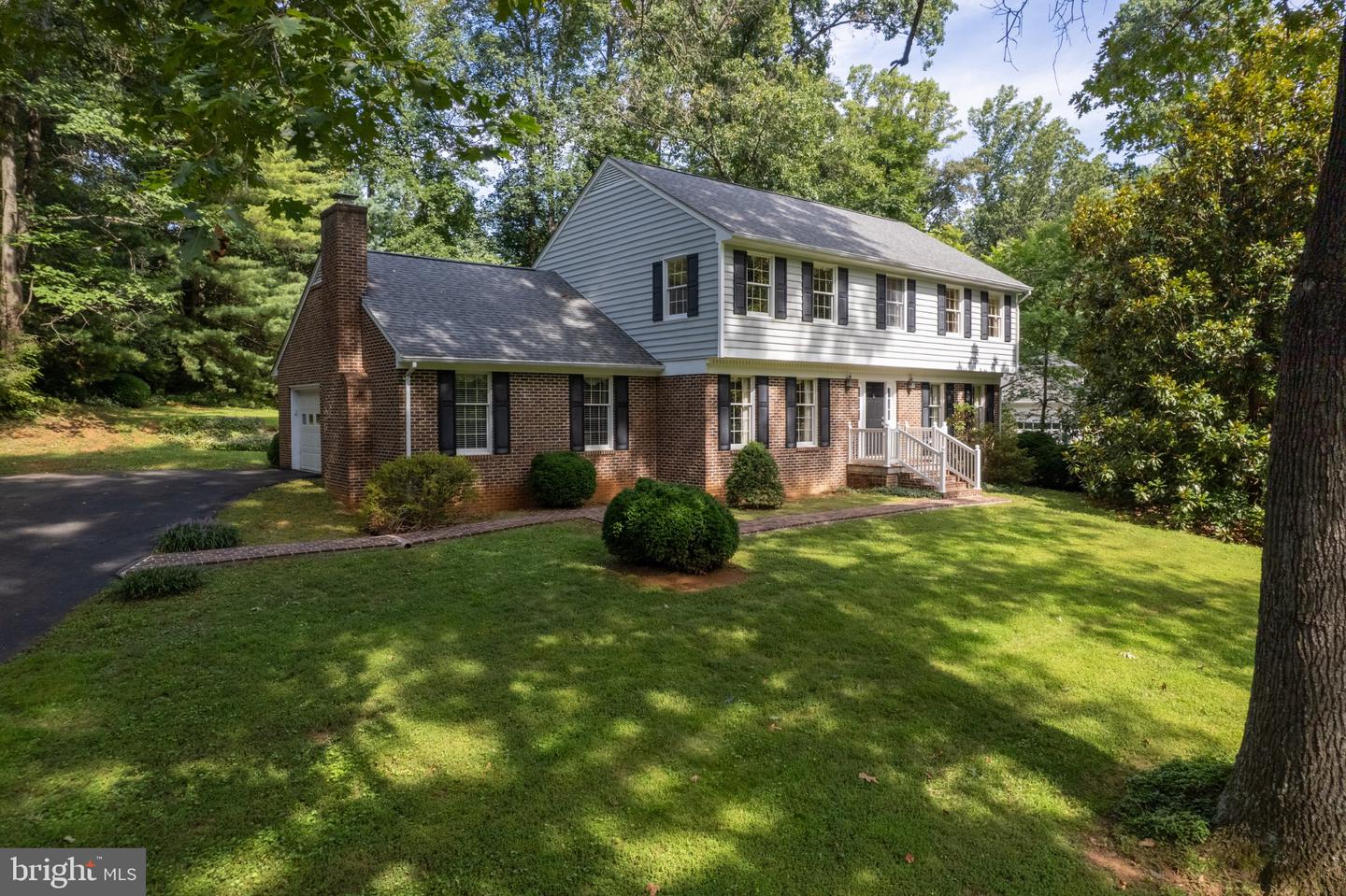102 Forest Valley Rd Property Photo 1