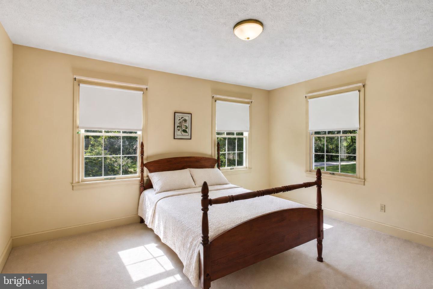 102 Forest Valley Rd Property Photo 31