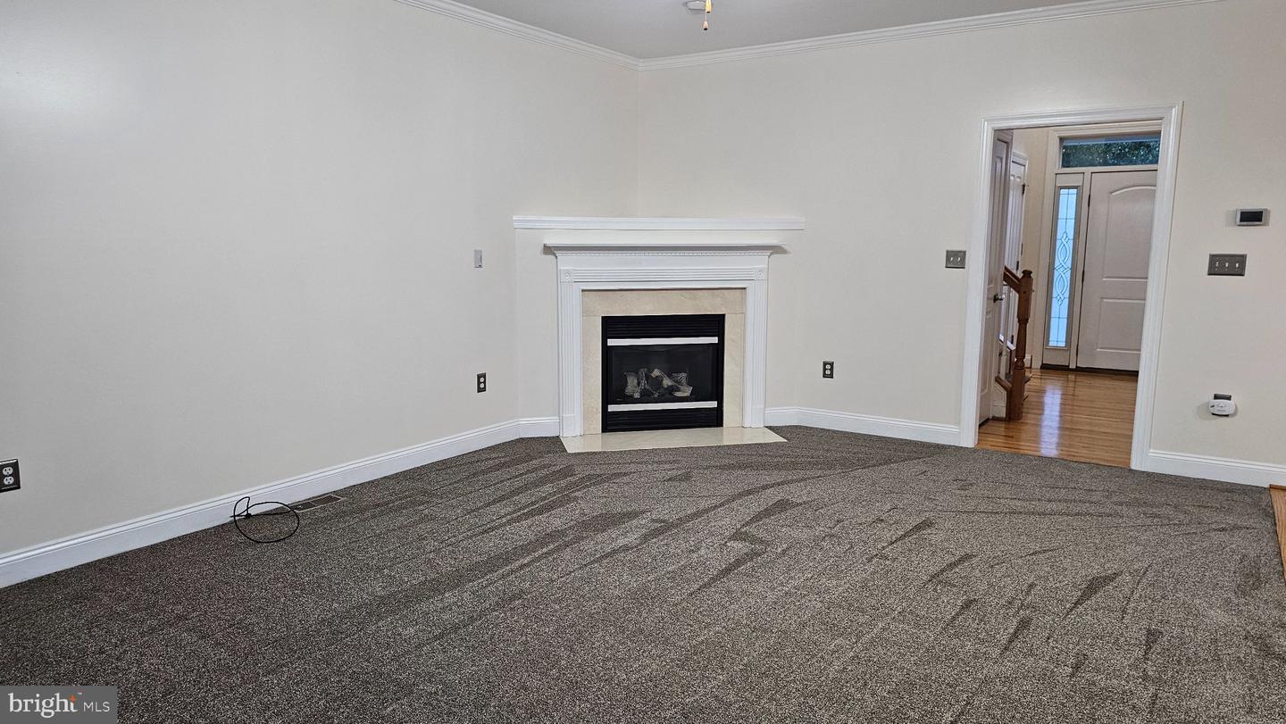 202 Cool Spring Dr Property Photo 4