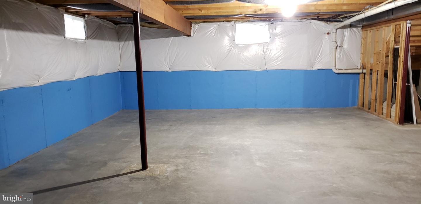 202 Cool Spring Dr Property Photo 29